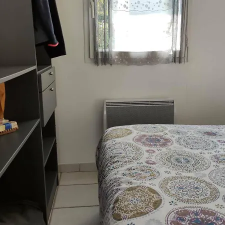 Сasa de vacaciones Appartement Calme avec Piscine, Proche Marché et Commerces - Saint-Georges d'Oléron - FR-1-246A-117 *